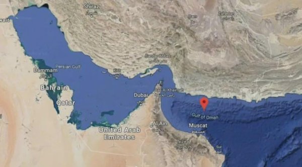 公牛配资端 历史就是一面镜子，伊朗为什么不敢封锁霍尔木兹海峡？